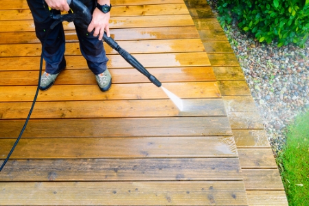 Preparing Your Deck and Patio for Fall Entertaining